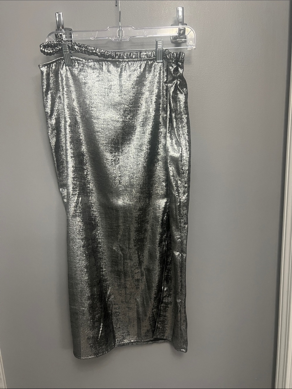 Women's Metallic Silver Midi Skirt - Sleek High-Shine Pencil Style